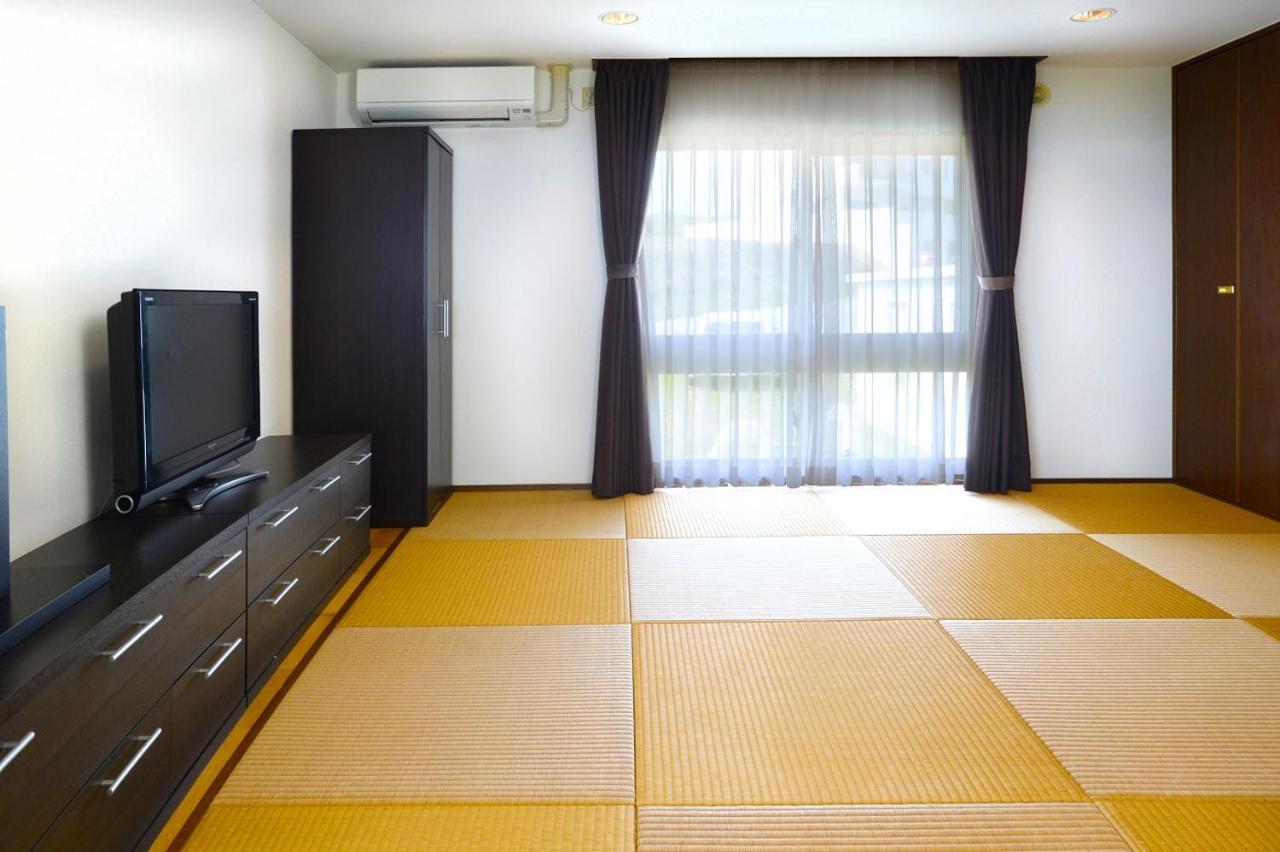 Wisteria Ocean Nakijin Villa ภายนอก รูปภาพ